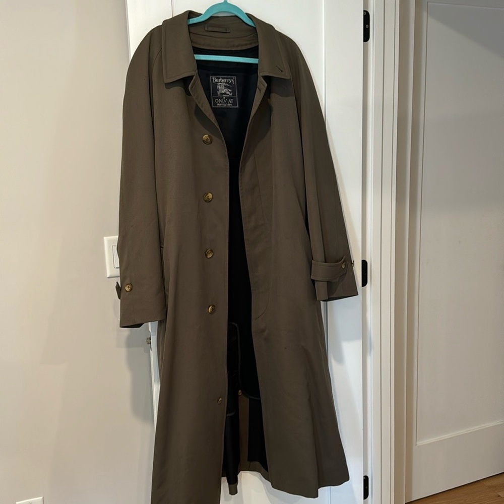 Vintage Men’s Burberry Trench Coat